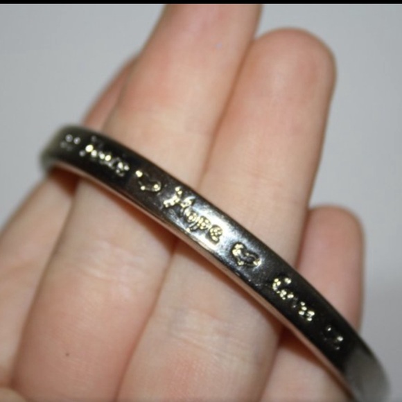 Beautiful silver bangle bracelet. Peace Hope Love 6" - Picture 2 of 3
